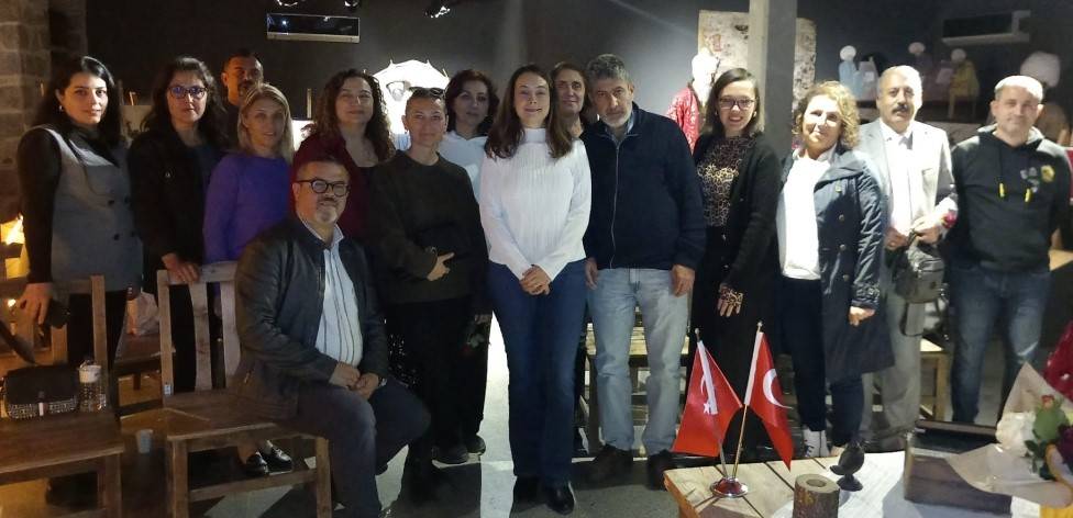 İzmir’de Felsefe ve Düşünce Akademisi’nde ekoloji oturumu