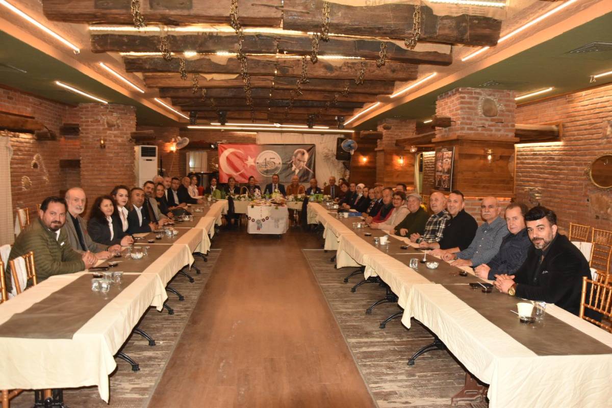 Manisa Dostlar Meclisi’nden Kadın ve Üzüm Üreticilerine Güçlü Destek