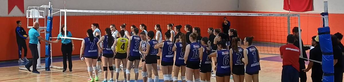 Akhisargücü Kadın Voleybol Takımı Aliağa Deplasmanında Set Vermedi