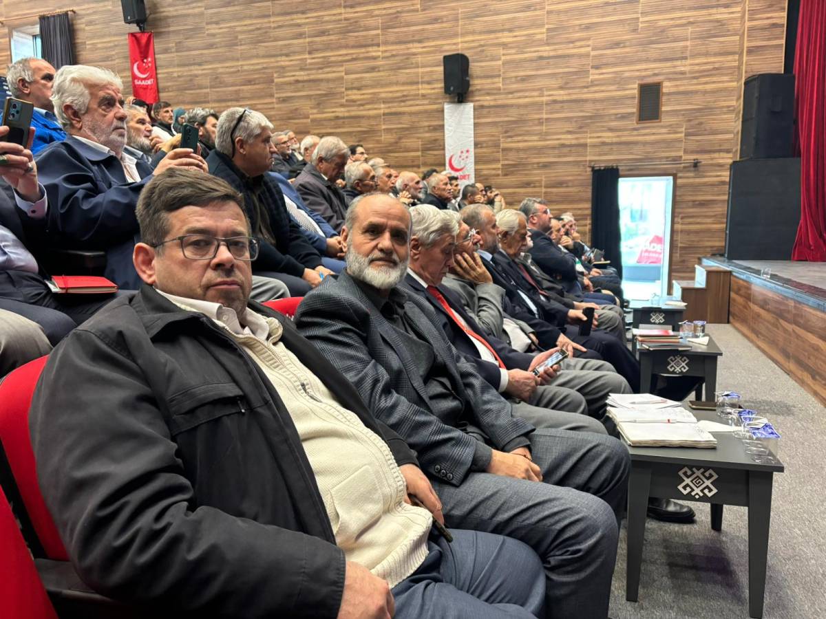 Saadet Partisi Bölgesel Eğitim Toplantısı Balıkesir’de yapıldı