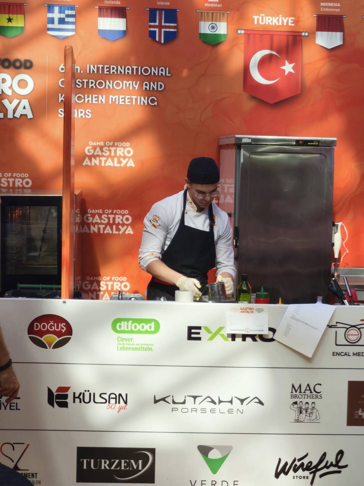 Manisalı Genç Şefler GastroAntalya’dan 4 Madalya ile Döndü