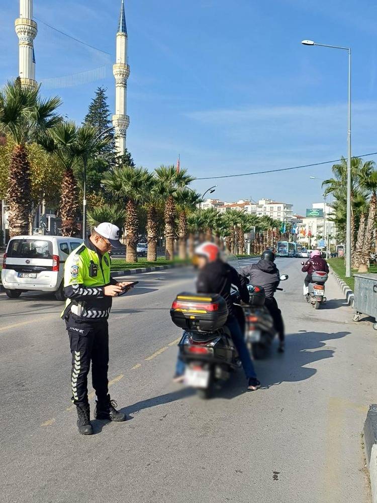Manisa’da Motosiklet Denetimlerinde 2 Milyon TL Ceza