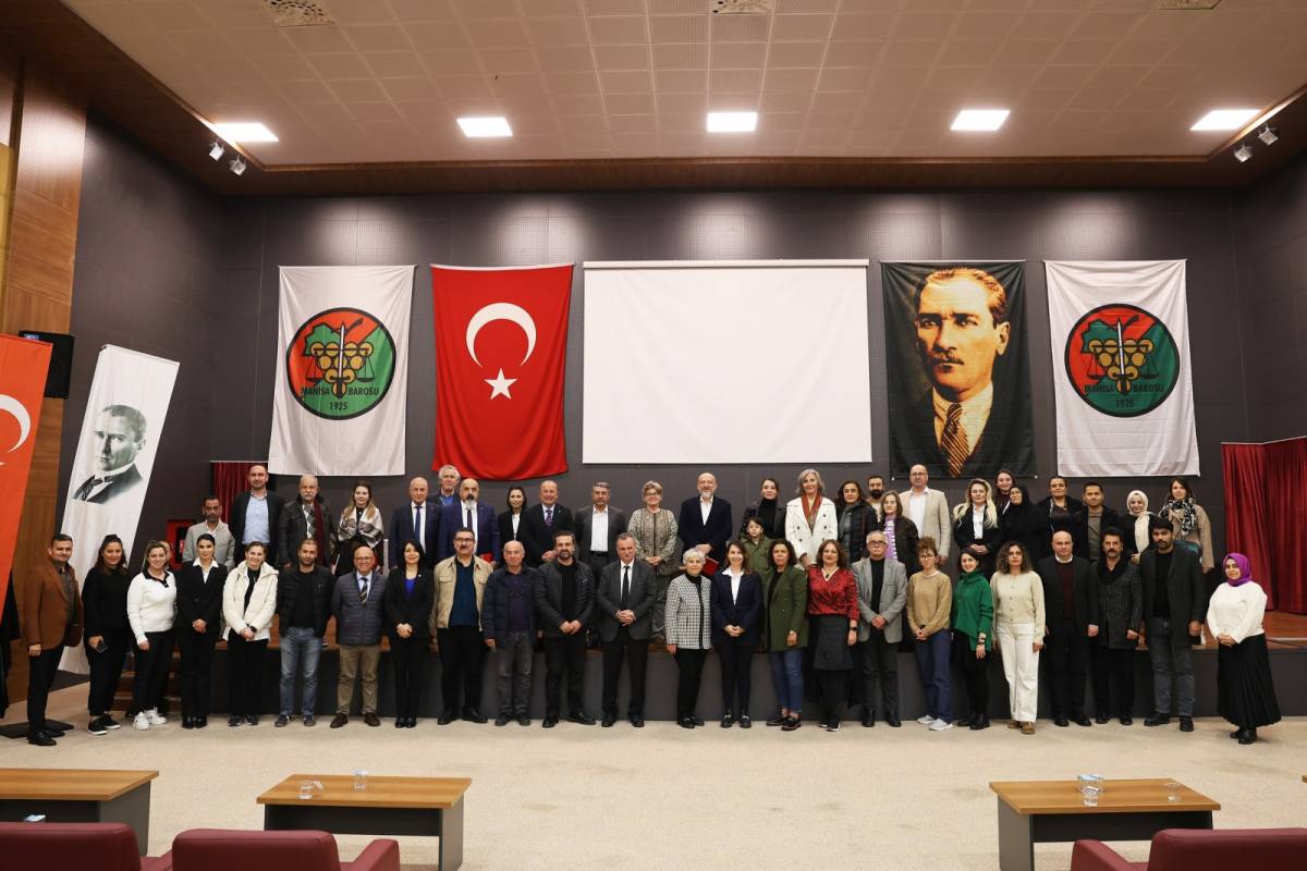 Yunusemre’de Felsefe Günleri’nde Yapay Zekâ Söyleşisi