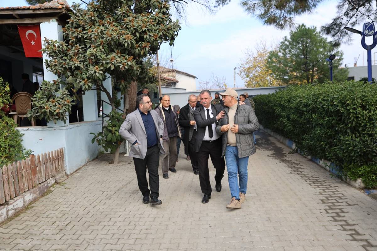 Başkan Balaban Gülbahçe Mahallesi’nde vatandaşla buluştu