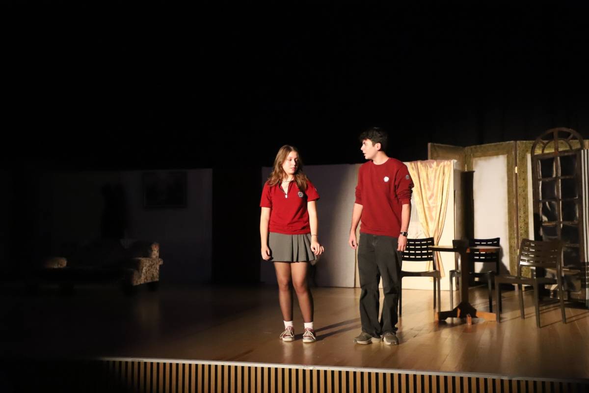 Turgutlu’da “Yarınlara Geç Kalmadan” oyununa yoğun ilgi