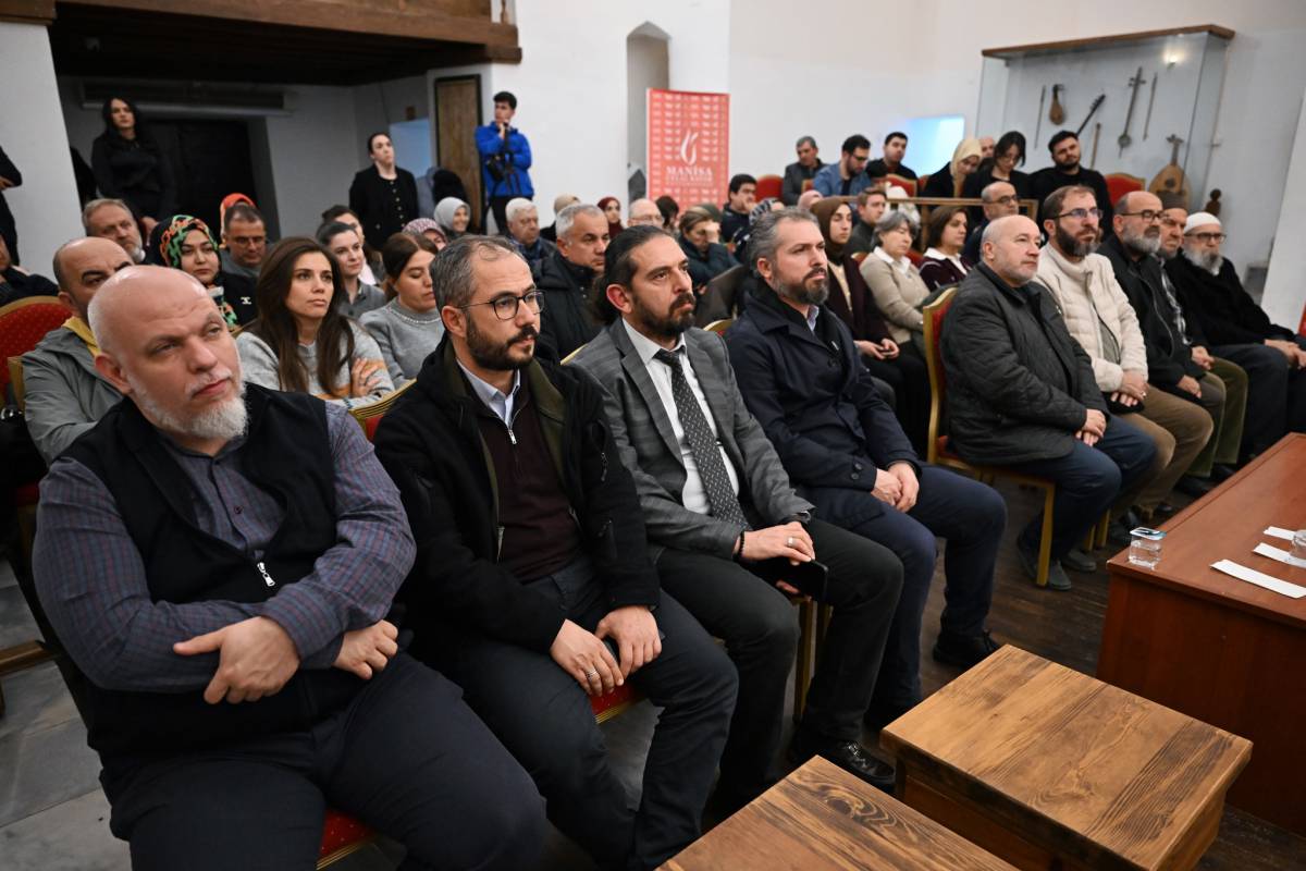 Manisa Mevlevihanesi’nde Mevlâna ve Mevlevilik Söyleşisi