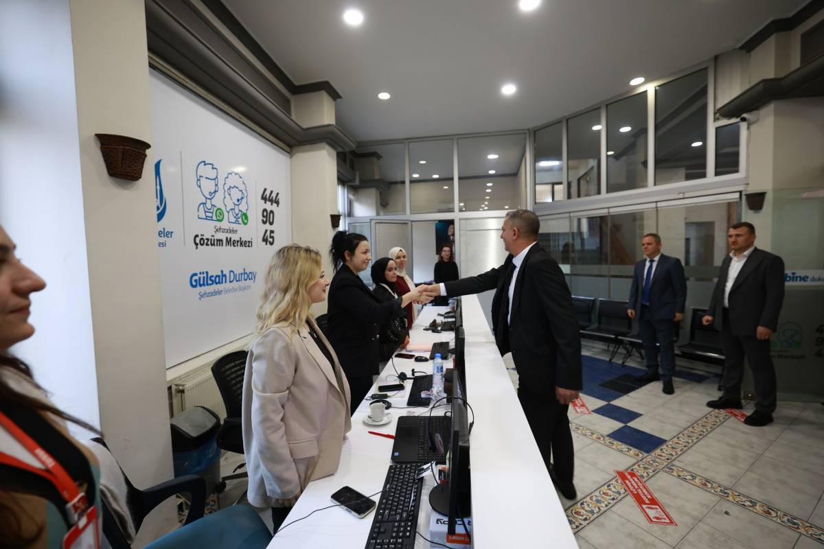 Şehzadeler’de Başkan Hakan Şimşek göreve başladı