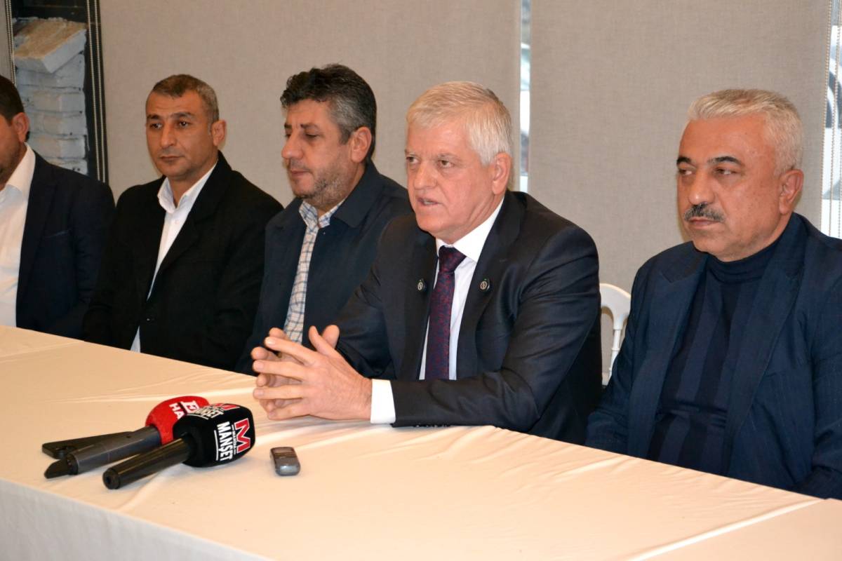 Halim Şener Pazarcı Esnafına Yeniden Hizmete Talip