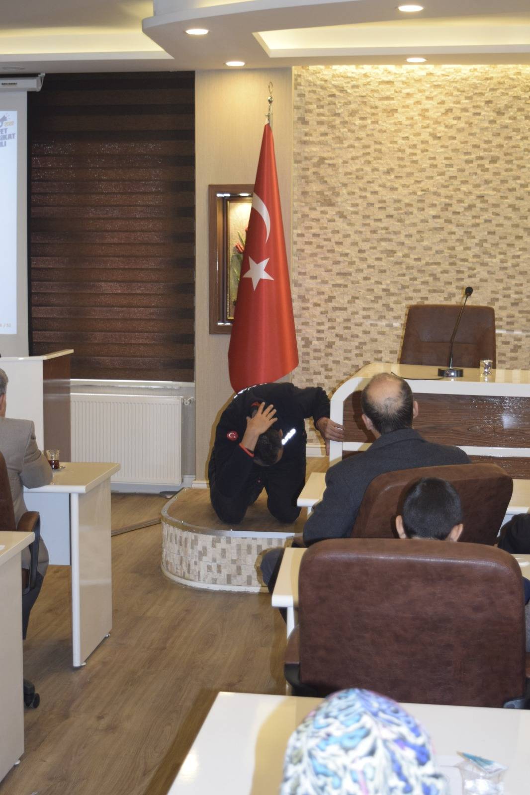 Şehzadeler’de afet ve soba zehirlenmesi eğitimi