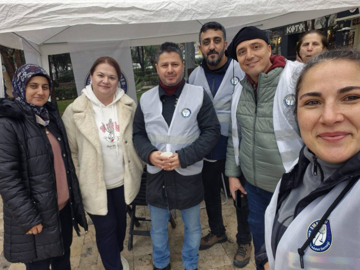 Manisa’da Kademeli Emeklilik İçin Meydanlara İndiler