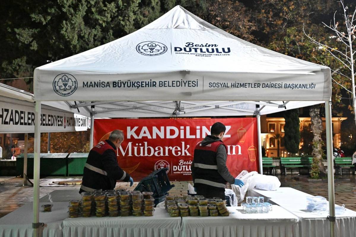 Manisa Büyükşehir’den Kandilde 5 Bin Kişilik İkram
