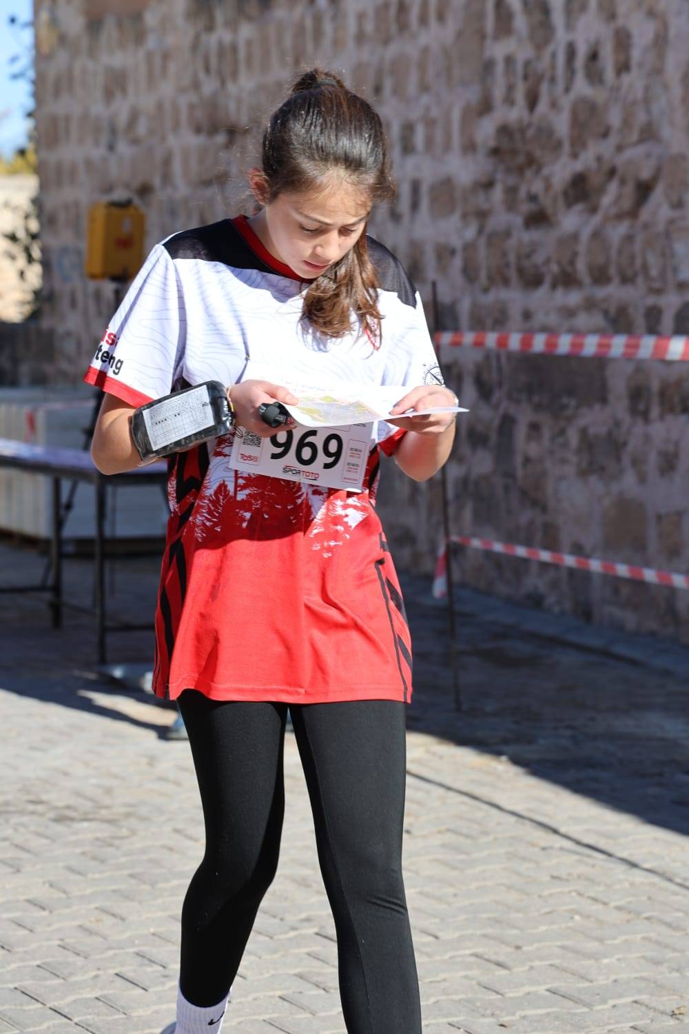 Manisa Oryantiringde 9 Madalya 5 Kupa Kazandı