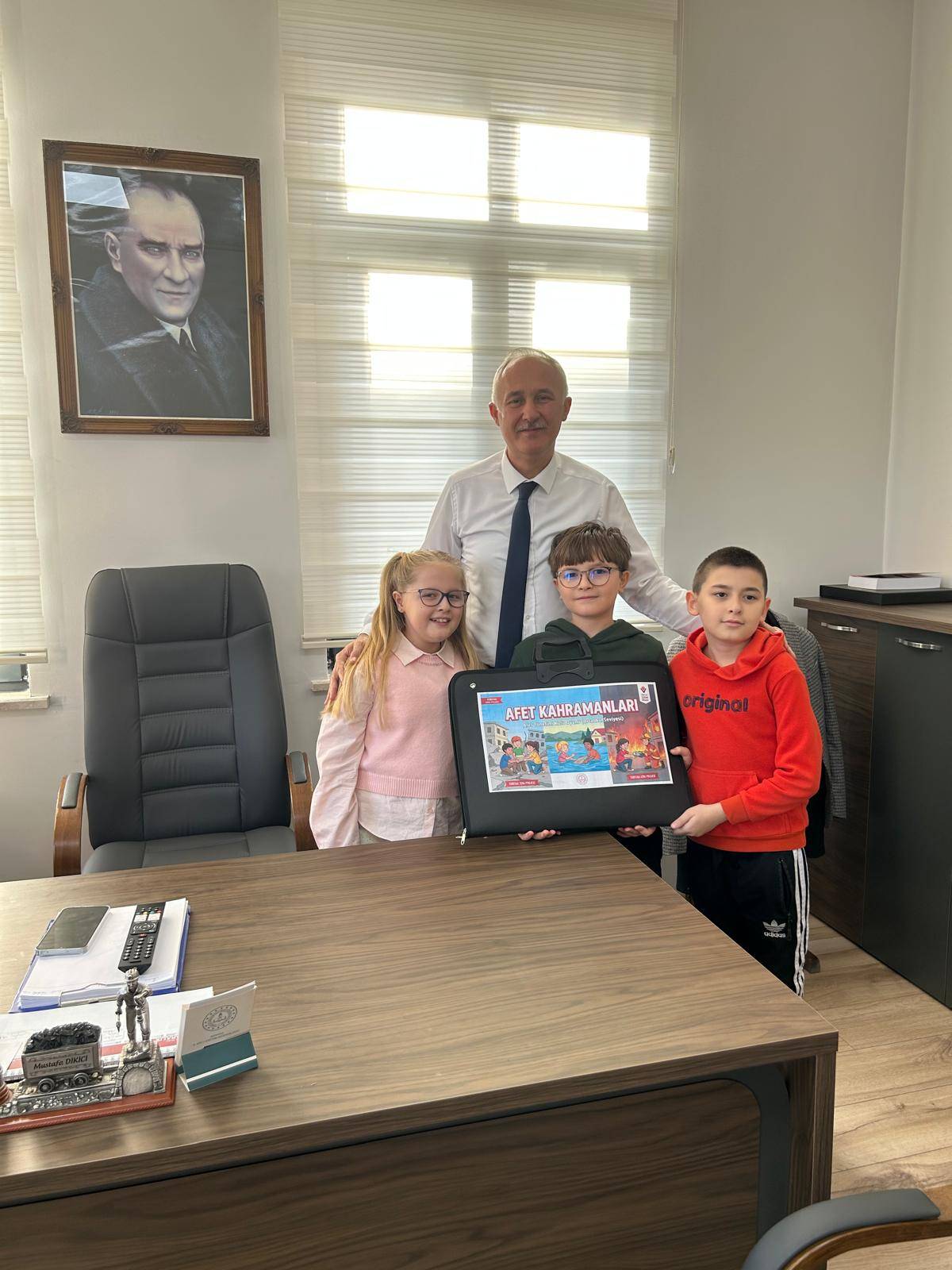 BİLSEM Öğrencilerinden Eğlenerek Öğreten Afet Farkındalığı Oyunu