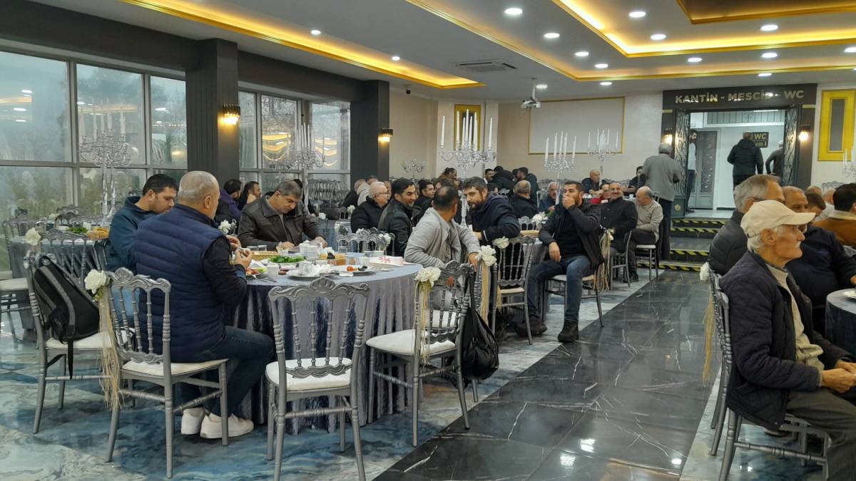 Başkan Üzen’den Adaylık Mesajı ve Esnafa Muhasebe Müjdesi