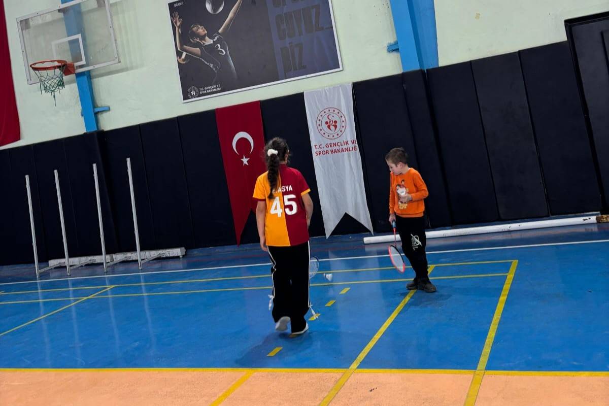 Saruhanlı’da Çocuklar Spora Ücretsiz Adım Atıyor