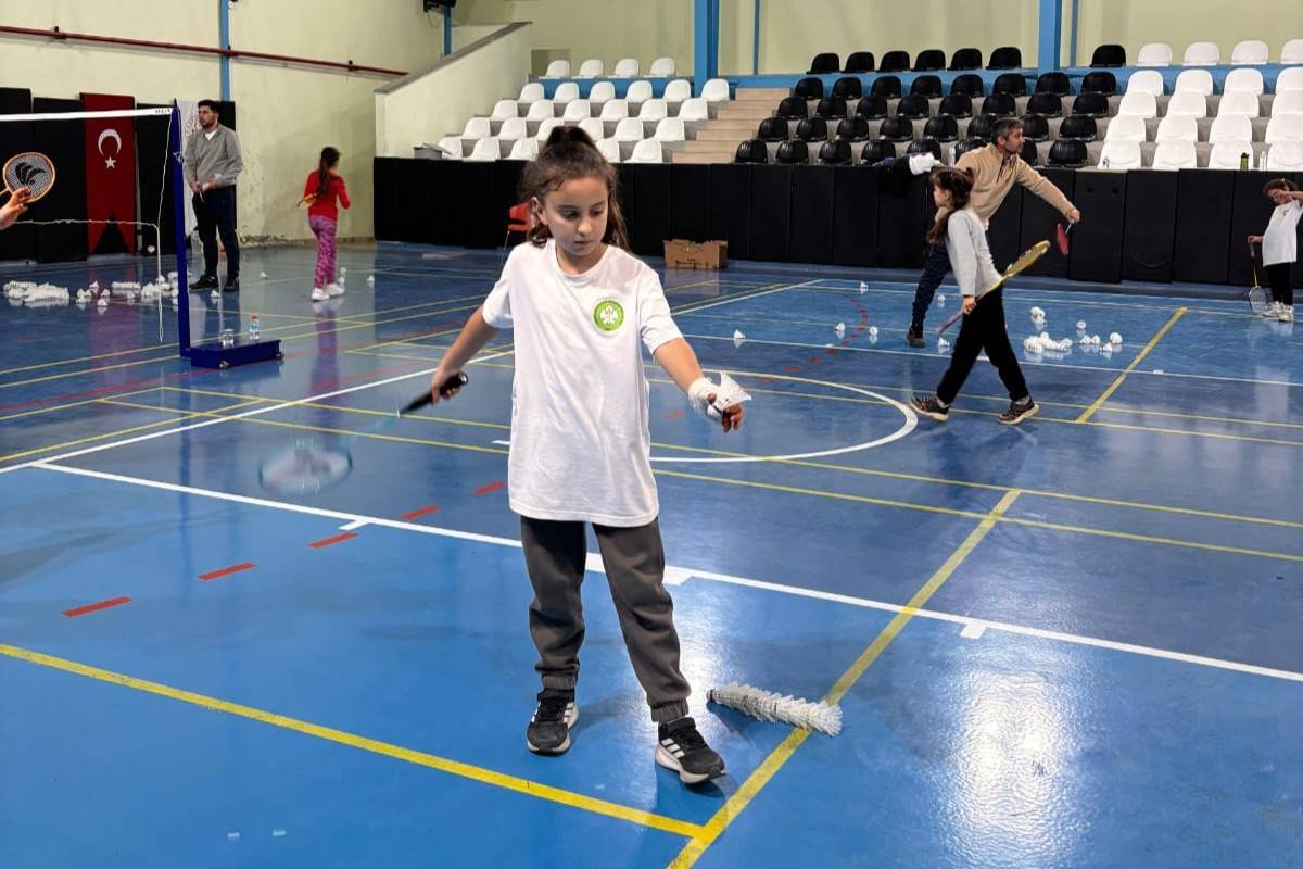 Saruhanlı’da Çocuklar Spora Ücretsiz Adım Atıyor