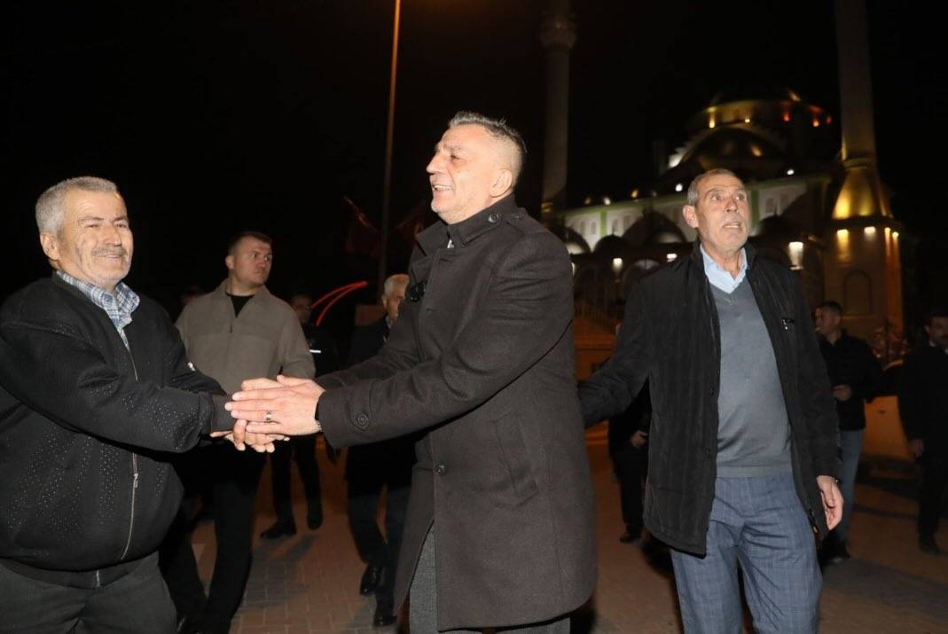 Şehzadeler’de Miraç Kandili helva ikramı