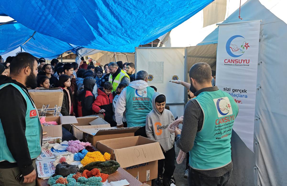 Manisalı Miniklerden Hatay’a Gönül Köprüsü