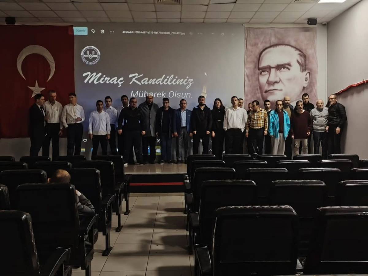 Akhisar'da Rehabilitasyon Merkezinde Anlamlı Kandil Programı