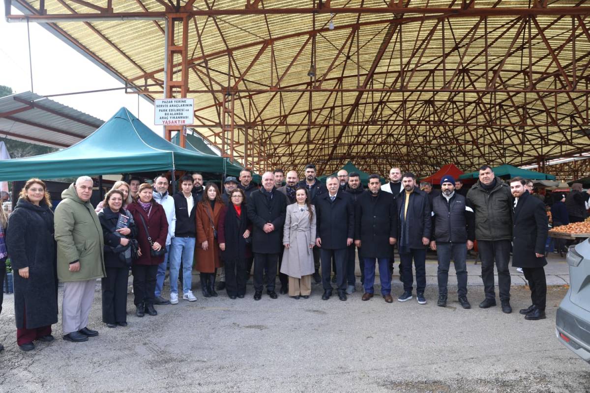 Başkan Balaban’dan Laleli Pazarı’na esnaf ziyareti