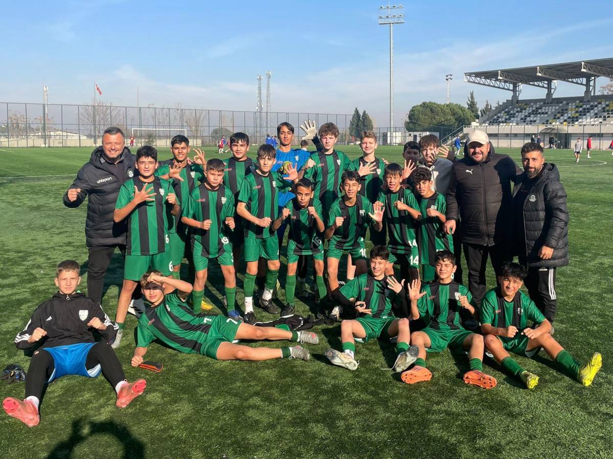 Akhisar Belediyespor U14 Manisa Şampiyonu oldu