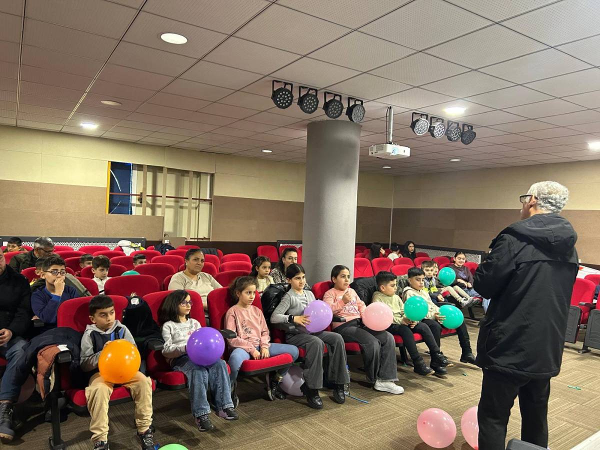 Akhisar Alevi Kültür Derneği’nden çocuklara keyifli gün