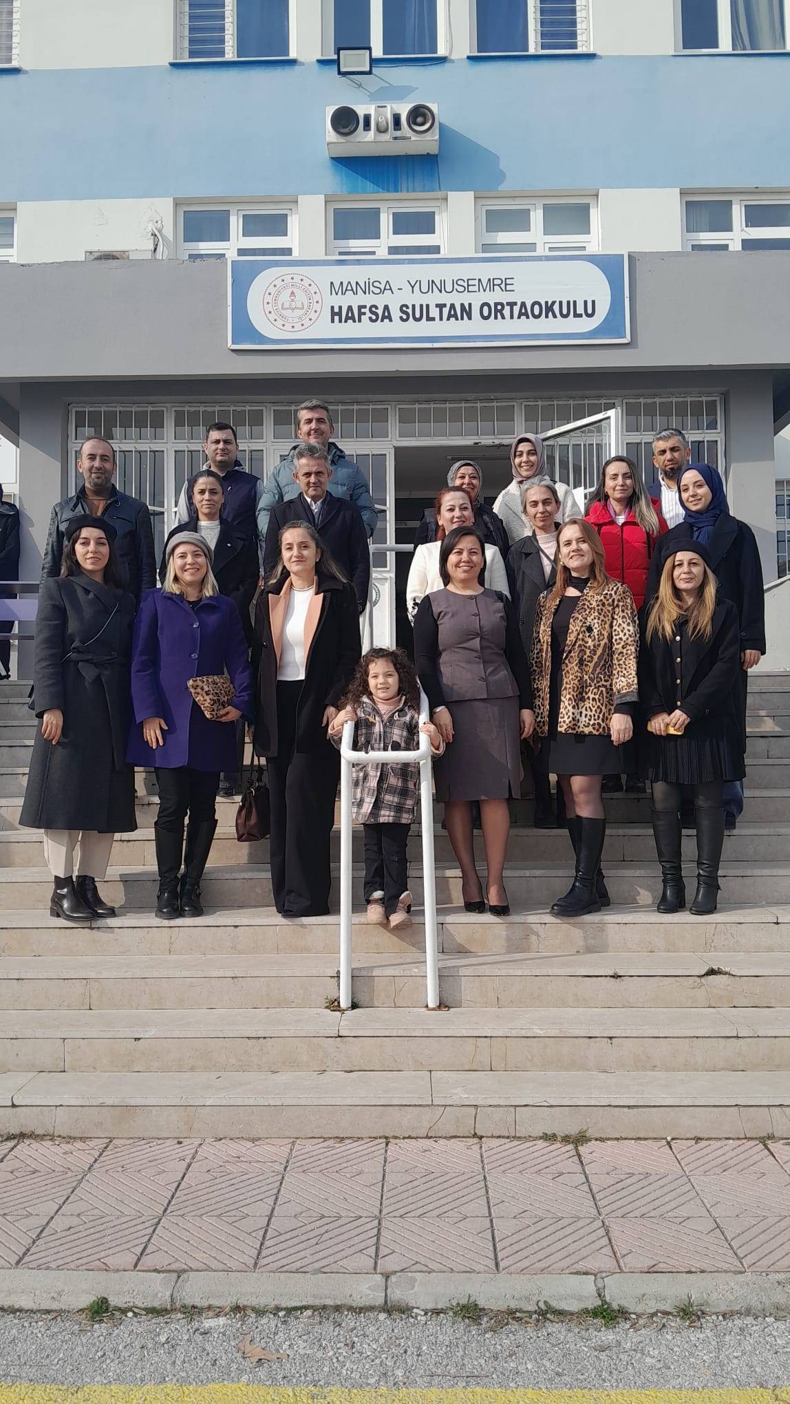 Hafsa Sultan Ortaokulunda Karne ve Tatil Sevinci