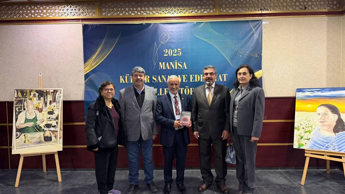 Manisa’da kültür, sanat ve edebiyat ödülleri verildi