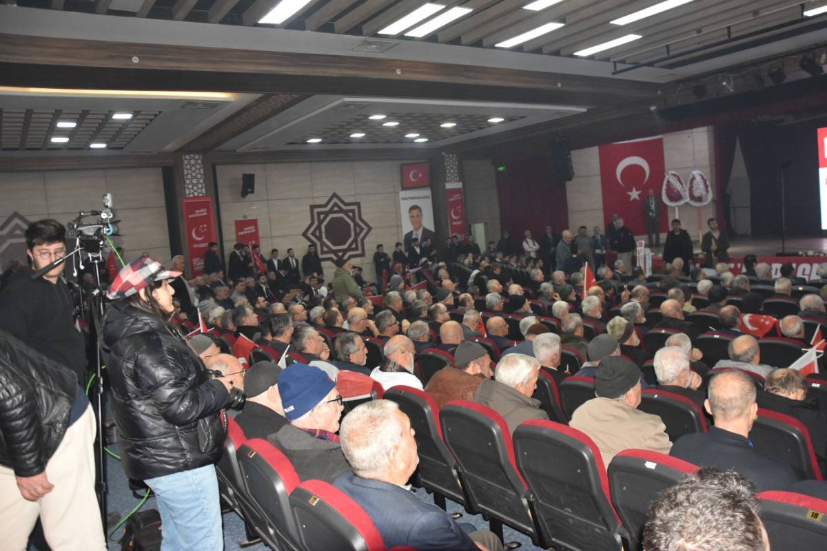 Mahmut Arıkan Manisa’da: “Milletin altınlarını kim aldı?”