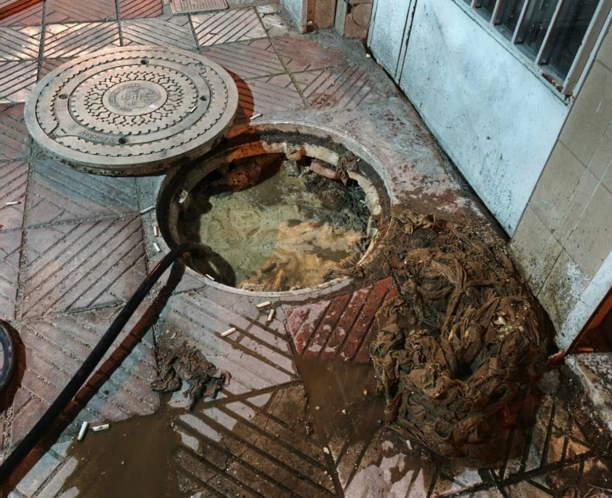 Manisa’da sağanak yağışa karşı ekipler sahada