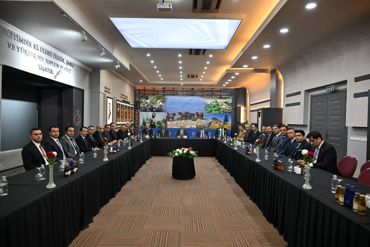 Vali Özkan Manisa’nın 2026 yol haritasını belirledi