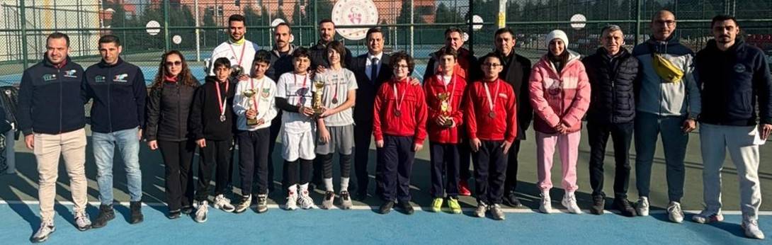 Genç Raketlerin Şampiyonluk Mücadelesi Manisa’da Tamamlandı