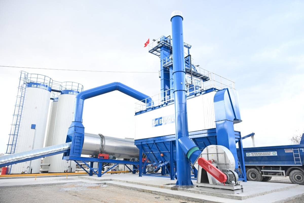 Manisa Büyükşehir’den asfalt seferberliği: hedef 120 bin ton