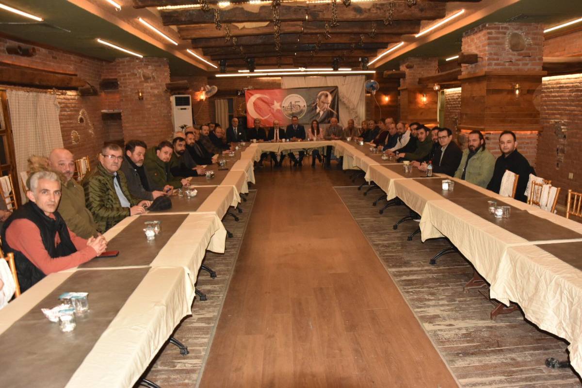 Manisa Dostlar Meclisi Bakkallar Odası adaylarını ağırladı