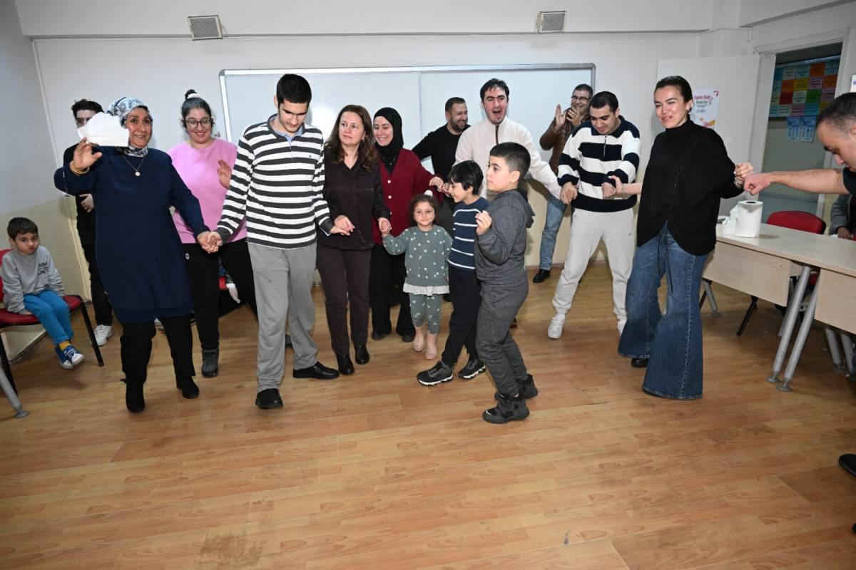 Manisa’da Engelsiz Sanat ve Sevgi Buluşması