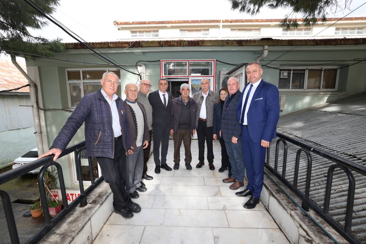 Başkan Şimşek’ten Tariş Üzüm Birliği’ne ziyaret