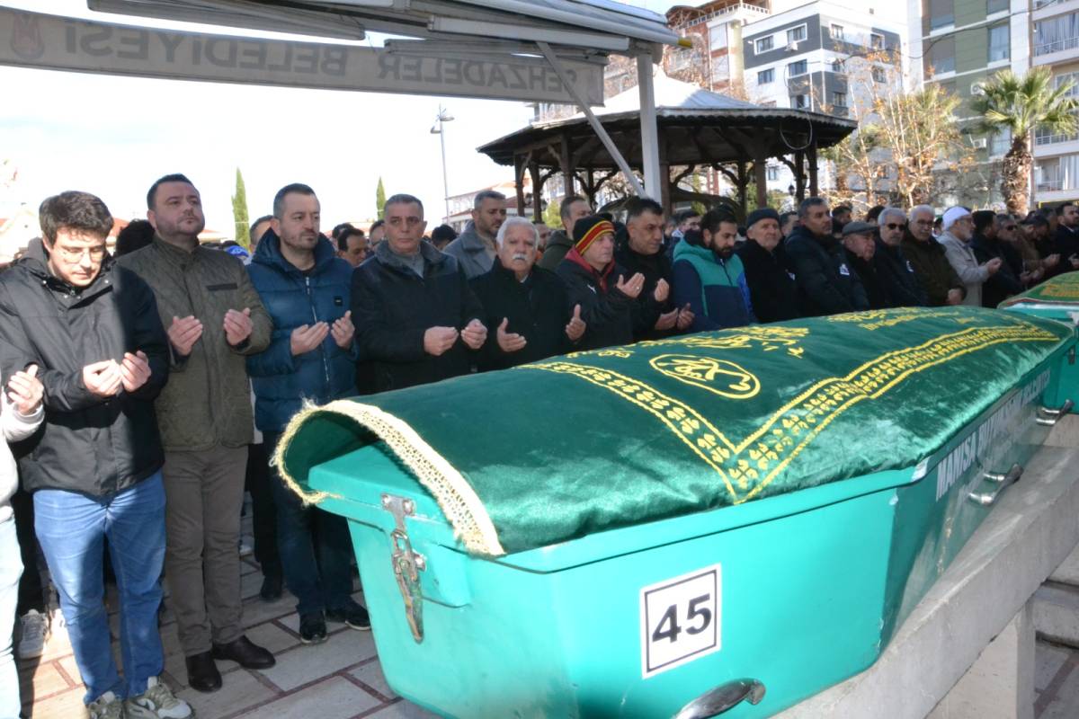 AK Parti ve CHP’nin Acı Günü: İki İsim Dualarla Uğurlandı