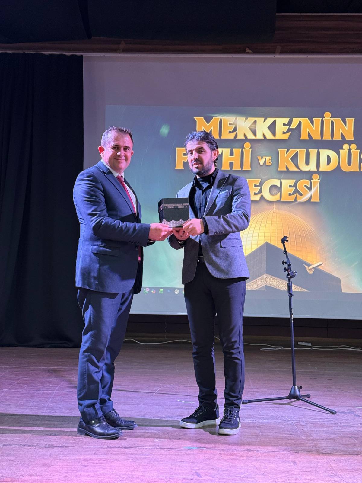 Manisa’da Mekke’nin Fethi ve Kudüs Gecesi