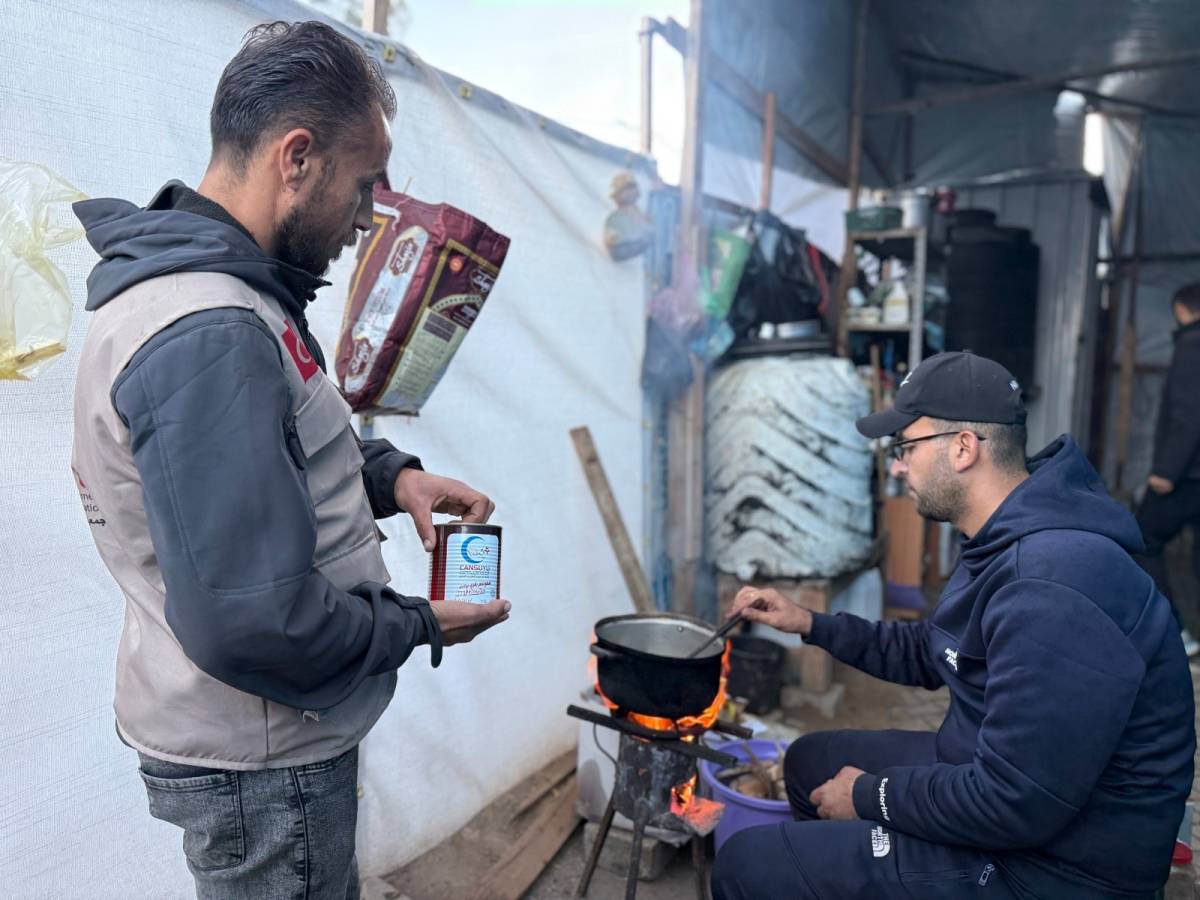 Manisa’dan Gazze’ye Ramazan Köprüsü: Cansuyu Seferber Oldu