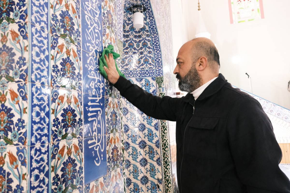 Yunusemre’de İbadethaneler Ramazan’a Hazırlanıyor