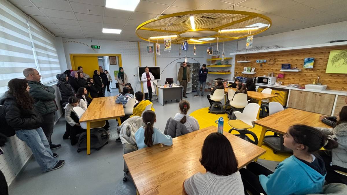 Bilim Yunusemre’de ara tatil bilim etkinlikleri ilgi gördü