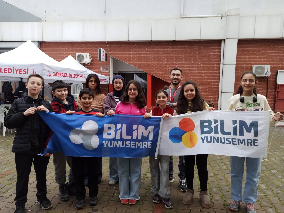 BİLİM YUNUSEMRE’DEN İZMİR’DE ÜÇ ÖDÜLLÜ BAŞARI