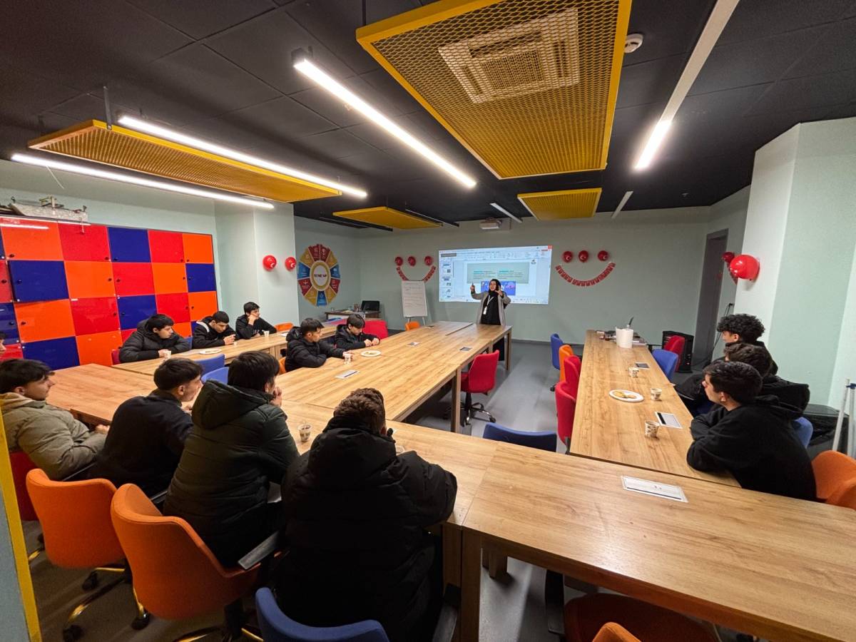 Bilim Yunusemre’de ara tatil bilim etkinlikleri ilgi gördü