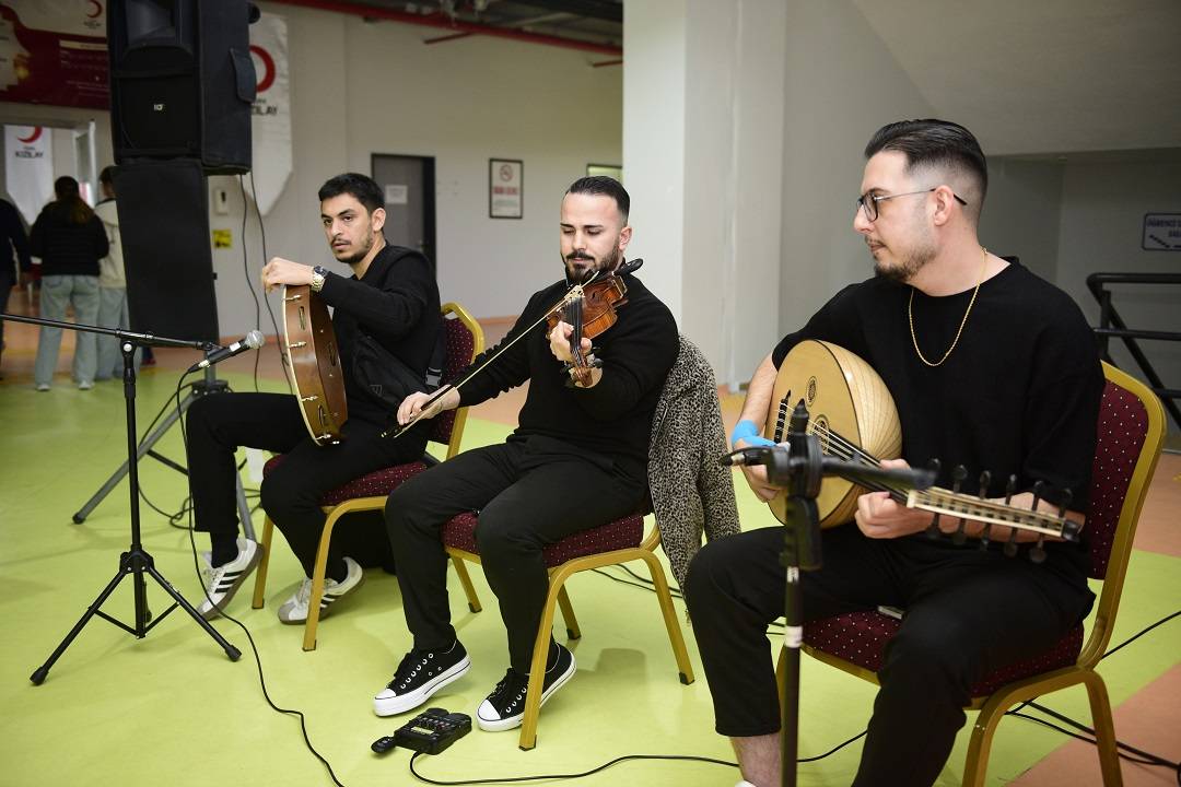 MCBÜ’lü Öğrenciler Ramazan’ın İlk İftarında Aynı Sofrada Buluştu