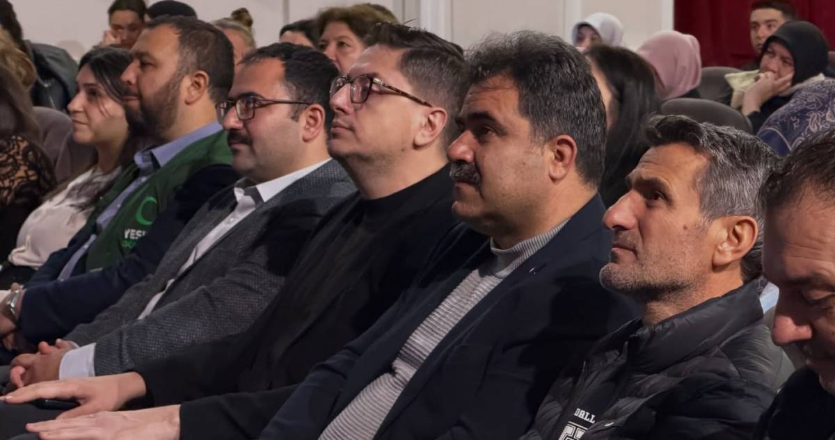 Akhisar’da Bağımsızlık Yılı programı düzenlendi