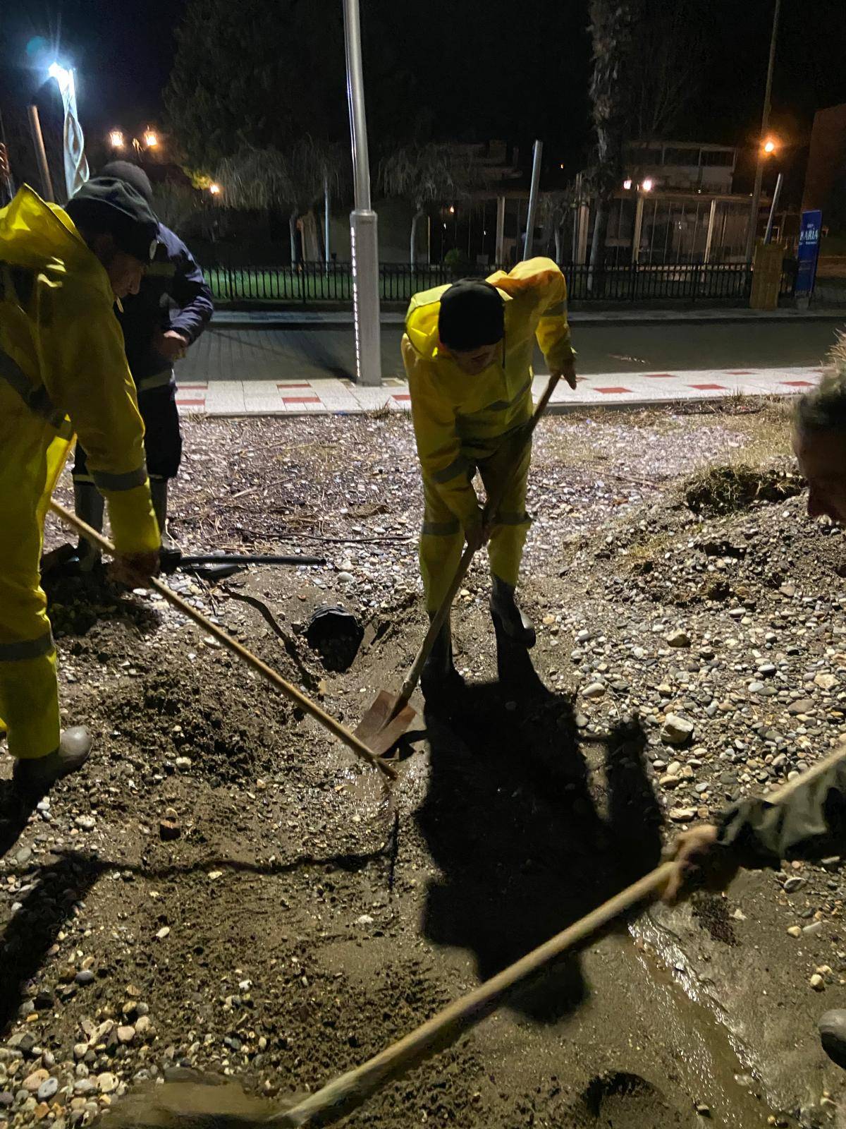 Milas’ta Şiddetli Yağış Alarmı: Belediye Teyakkuzda