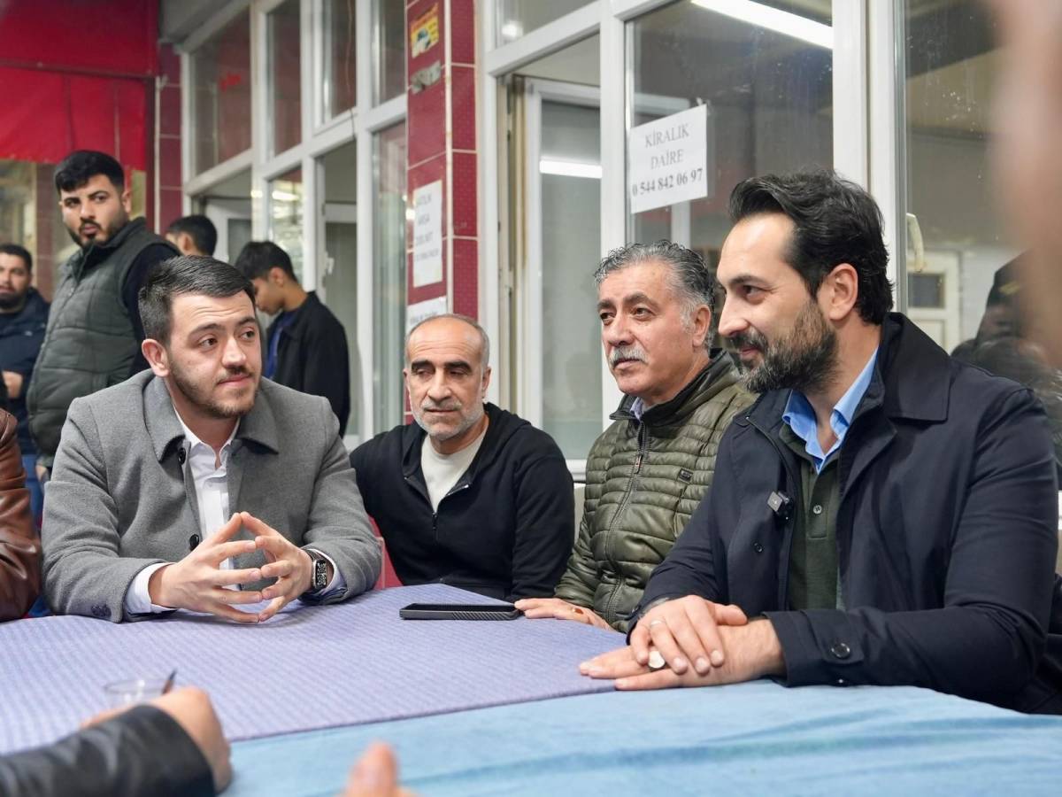 Arınç’tan Manisa’da Ramazan Mesaisi