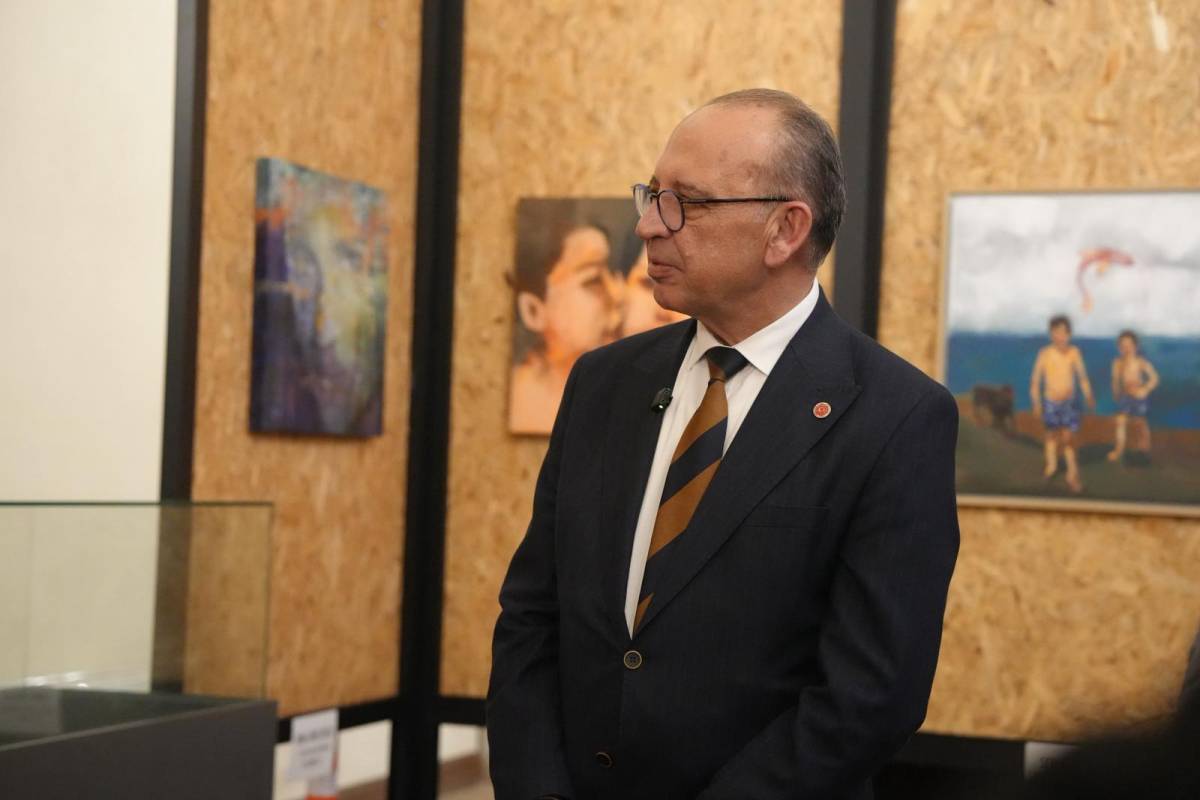 Turgutlu’da ‘Üzüm Kızı’ Sergisi Sanatseverlerle Buluştu