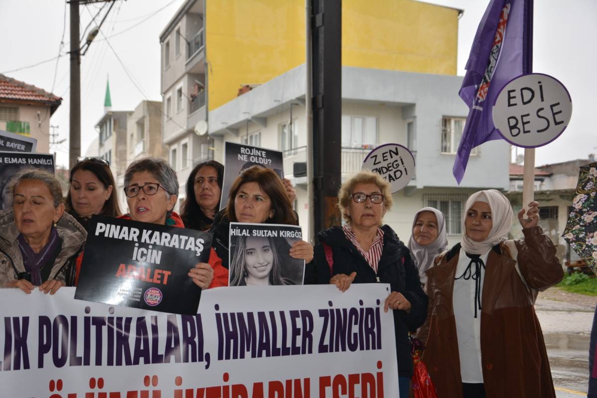 Manisa’da kadın cinayetlerine karşı yürüyüş