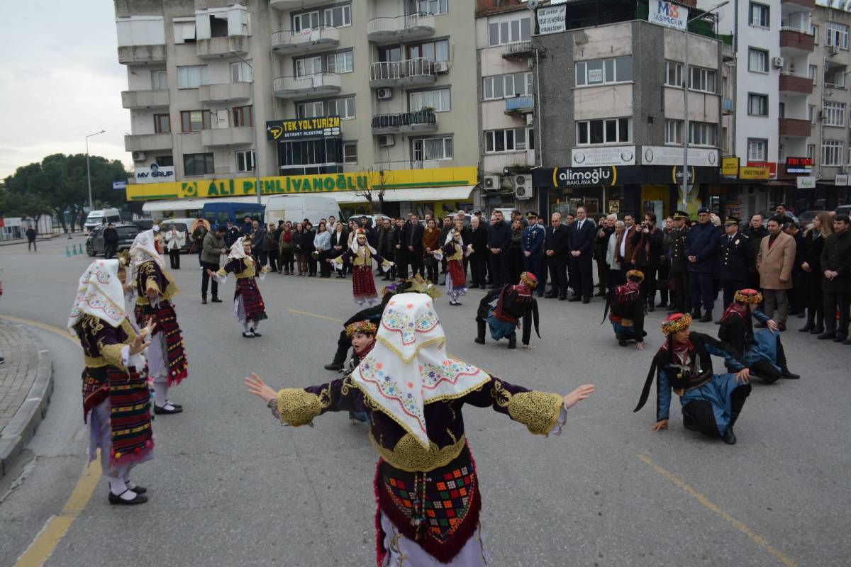Atatürk’ün Akhisar’a Gelişinin 103. Yılı Kutlandı